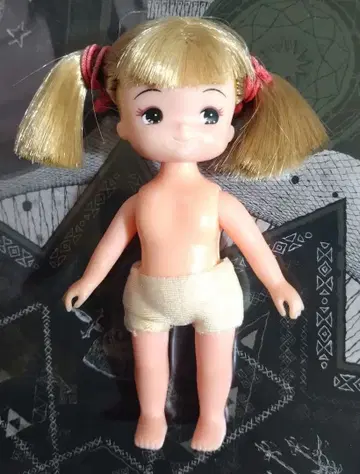 리카짱 인형 나카요시 유치원 옷 갈아입히기 인형 미키짱마키짱