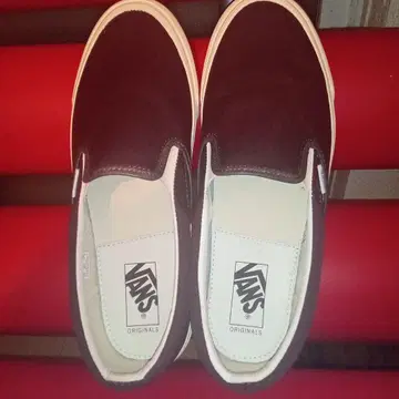[진품 컬러] VANS VAULT OG SLIP-ON LX 짙은 브라운