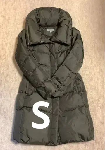 새상품급 유니클로 다운 볼륨 칼라 코트 다크 브라운 S 키즈용