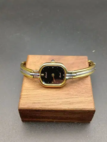 Orient 쿼츠 손목시계 스퀘어형 블랙 다이얼 작동품