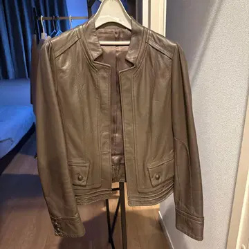 그레이 브라운 계열 램 가죽 숏 자켓