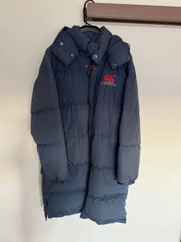 캔터베리 네이비 후드 부착 다운 자켓