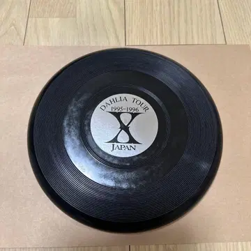XJAPAN의 DHALIA TOUR 투어 굿즈 프리스비