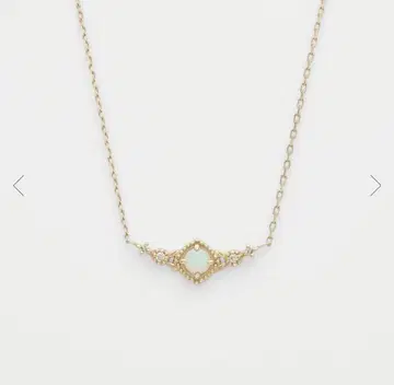 아가트 K10 오팔 다이아몬드 목걸이