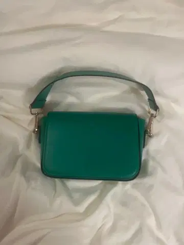 Aunt Marie's 플랩 미니 스퀘어 숄더백