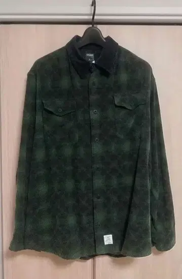 APPLEROME 그린 계열 체크 플란넬 셔츠