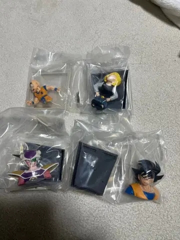 드래곤볼 제일복권 E상 만화 스트럭처 손오공 청년기 프리저