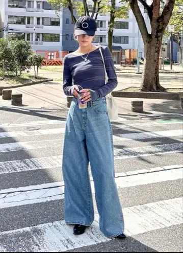 [택 포함 미사용 새상품] Ungrid 볼륨 루즈 데님 26인치