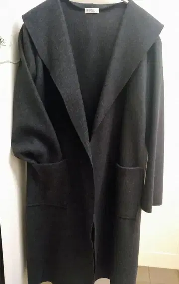 새상품급 엑시즈팜 양쪽 밑단 레이스 스코트 M 사이즈