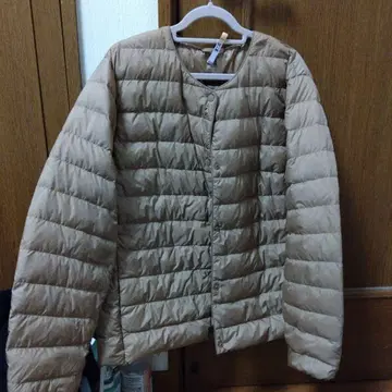 UNIQLO 울트라 라이트 다운 짙은 베이지 XXL