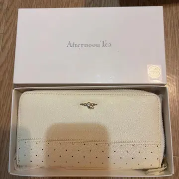 [미사용 새상품] 애프터눈 티 리빙 천연 가죽 장지갑 스와로브스키