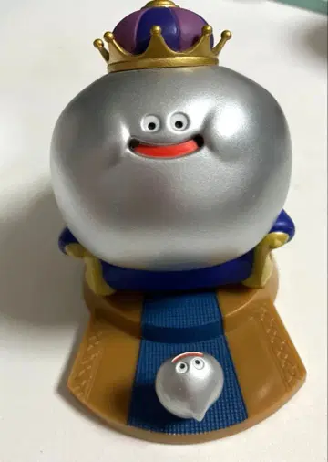 드래곤 퀘스트 메탈킹 피규어