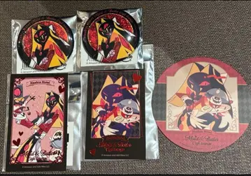 해즈빈 호텔 서펜셔스 애니카페 캔뱃지 카드 코스터