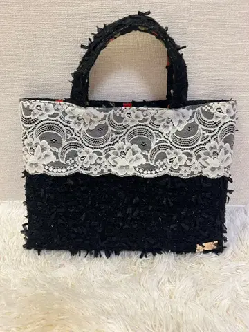 fitafita님 레이스 장식의 블랙 토트백