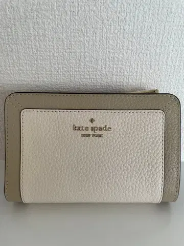 kate spade 이단 접이식 지갑