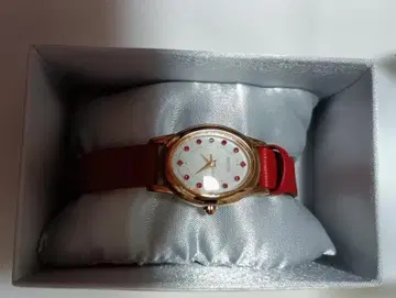 세이코 페코짱 콜라보 손목시계