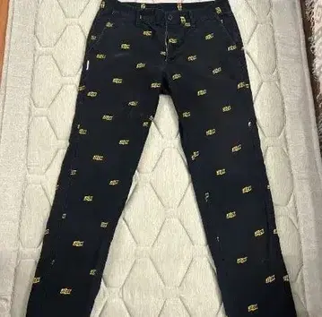 Jack Bunny!! 프린트 패턴 팬츠 사이즈 5