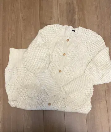 이치 이치 롱 가디건 케이블 니트 아이보리