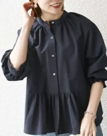 SHIPS any 축구 페플럼 개더 블라우스 다크 블루