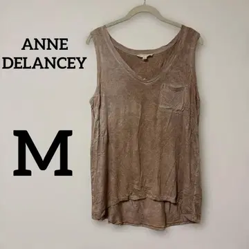 새상품급 ANNE DELANCEY [ M ] 베이지 V넥 슬리브리스