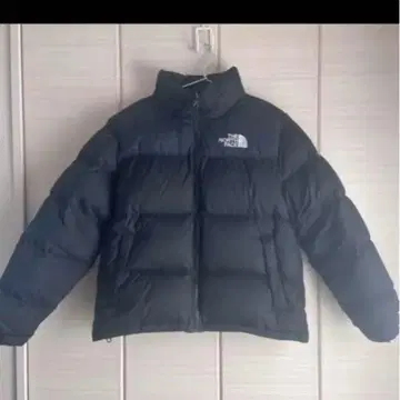 The North Face 블랙 다운 자켓