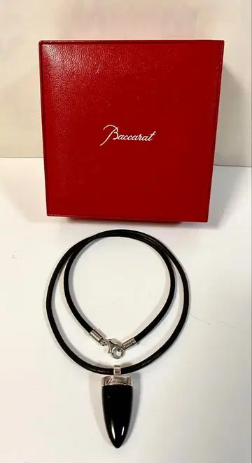 컨디션 최상 Baccarat 트리발 크리스탈 블랙 sv925 박스 있음