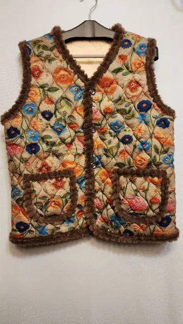 하르모니 조끼 꽃무늬 퀼팅 베스트