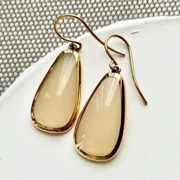 루카스 잭 아이보리 화이트 귀걸이