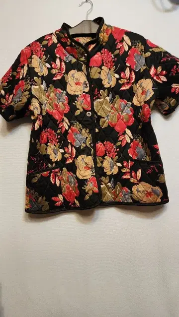 하르모니 조끼 꽃무늬 퀼팅 자켓