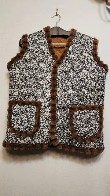 하르모니 조끼 꽃무늬 퀼팅 베스트