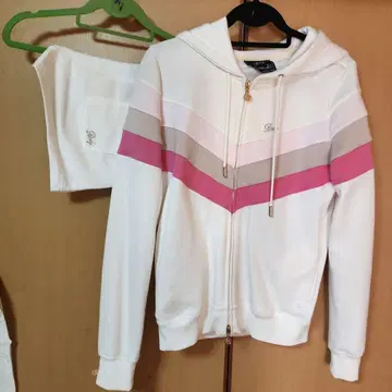 rady 화이트 스트라이프 세트