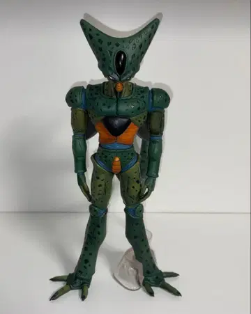 제일복권 드래곤볼 VS옴니버스ULTRA C상 셀 제1형태