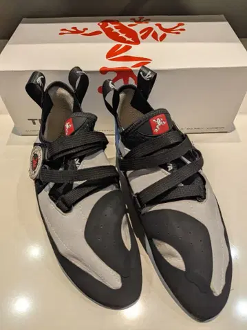 Tenaya Oasi UK 7.5 클라이밍 신발