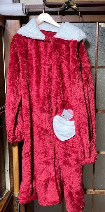 헬로키티 키티 후드 부착 룸웨어 빨간색 가운 M~L