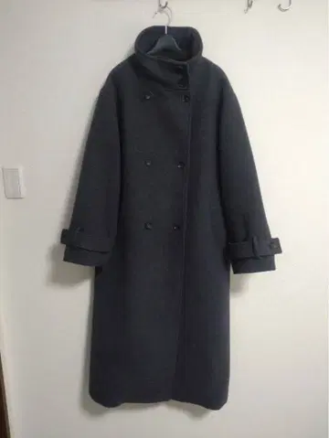 언그리드 스탠드 카라 루즈 코트