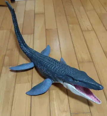 [주말 한정 가격] 거대 모사사우루스 피규어 마텔