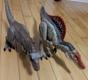 [주말 한정판] 공룡 피규어 세트 티라노사우루스 스피노사우루스