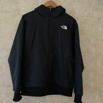 [ 새상품급 ] THE NORTH FACE 리버서블 자켓 블랙