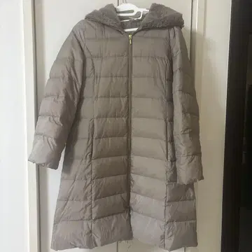 그레디 브릴리언트 후드 부착 롱 다운 자켓