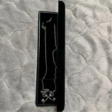 MURDER LICENSE 목걸이