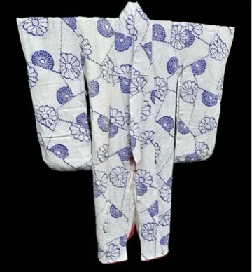 총 시보리 후리소데 화이트 베이스에 파랑 보라색 꽃무늬 코후리소데