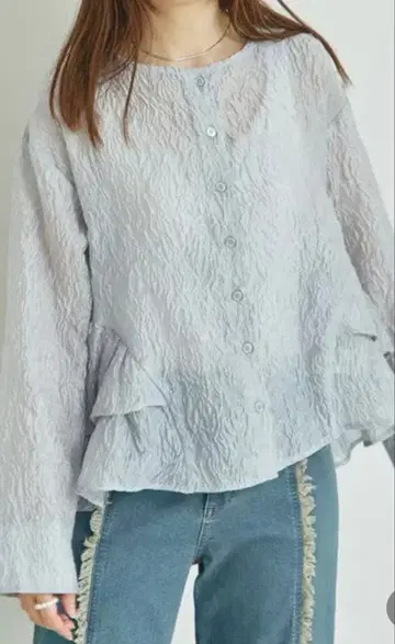 프릴 달린 그레이 셔츠 [ 새상품, 미사용 ]