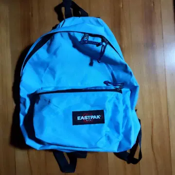 EASTPAK 스카이블루 백팩
