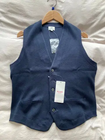 미사용 새상품 BEAMS HEART 네이비 베스트 S