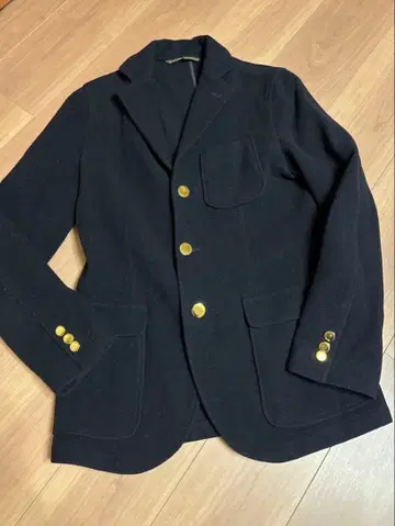 트래디셔널 웨더웨어 네이비 울 골드 버튼 36