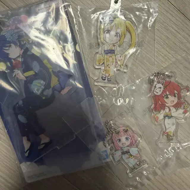 봇치더락 아크릴 키링 스탠드 일괄