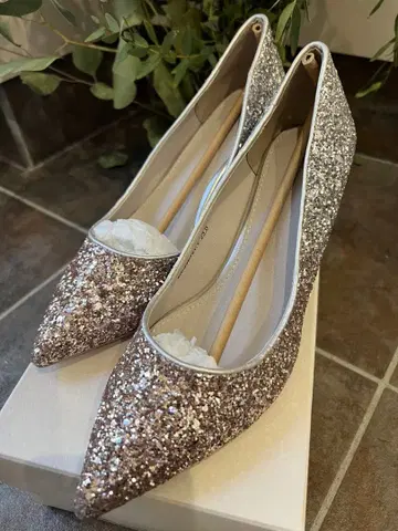 [미사용에 가까움] RANDA 글리터 펌프스 23.0cm