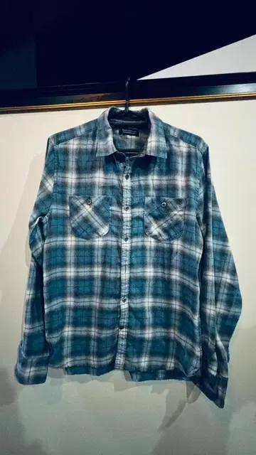 나노 유니버스 블루 체크 무늬 긴팔 셔츠