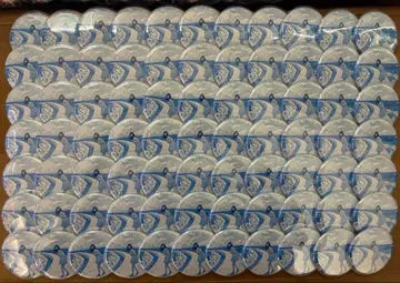 야노 히나키 캔뱃지 77개