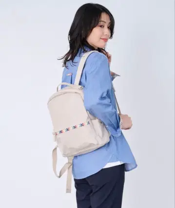 택 포함 새상품 데이백 백팩 파마 체크 지퍼 백팩